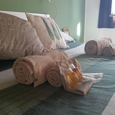 Hotel Al Vicolo Uno Montemagno  Esterno foto